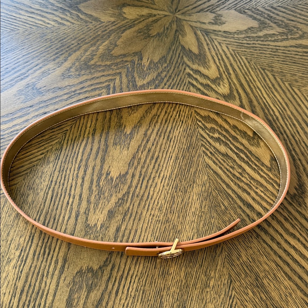 Tory Burch Tan Belt with Gold Emblem - Picture 2 of 3